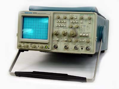 Tektronix 2445.jpg