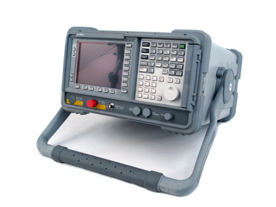 Hewlett Packard E4405B.jpg