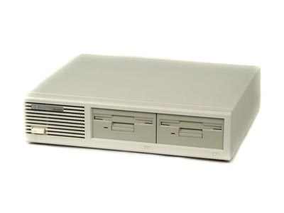 Hewlett Packard 9122C.jpg